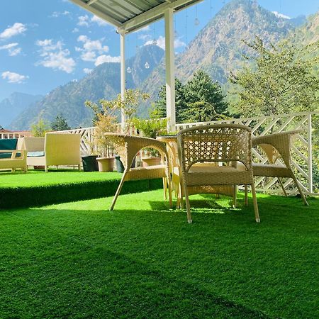 Royal Castle Hotel Kasol Bagian luar foto
