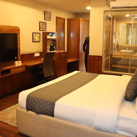 Royal Castle Hotel Kasol Bagian luar foto