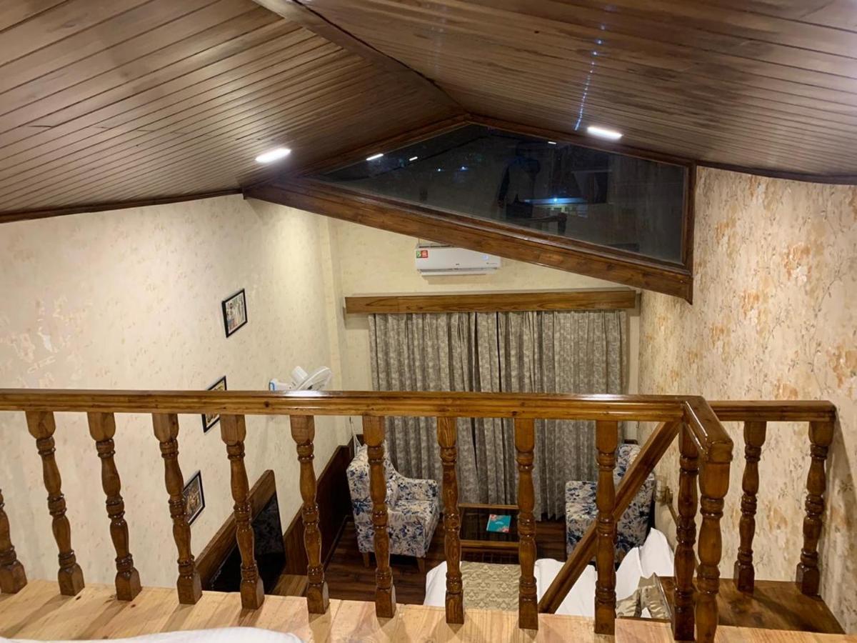 Royal Castle Hotel Kasol Bagian luar foto