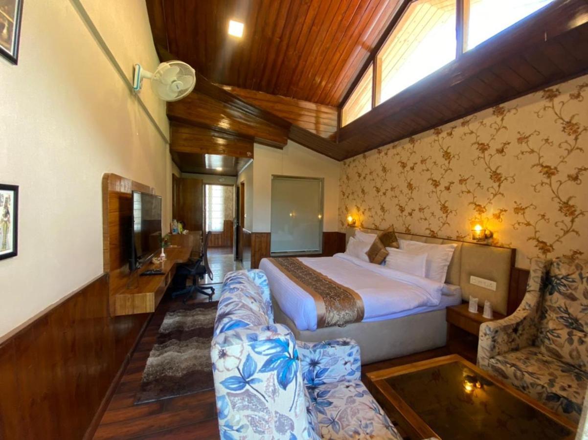 Royal Castle Hotel Kasol Bagian luar foto